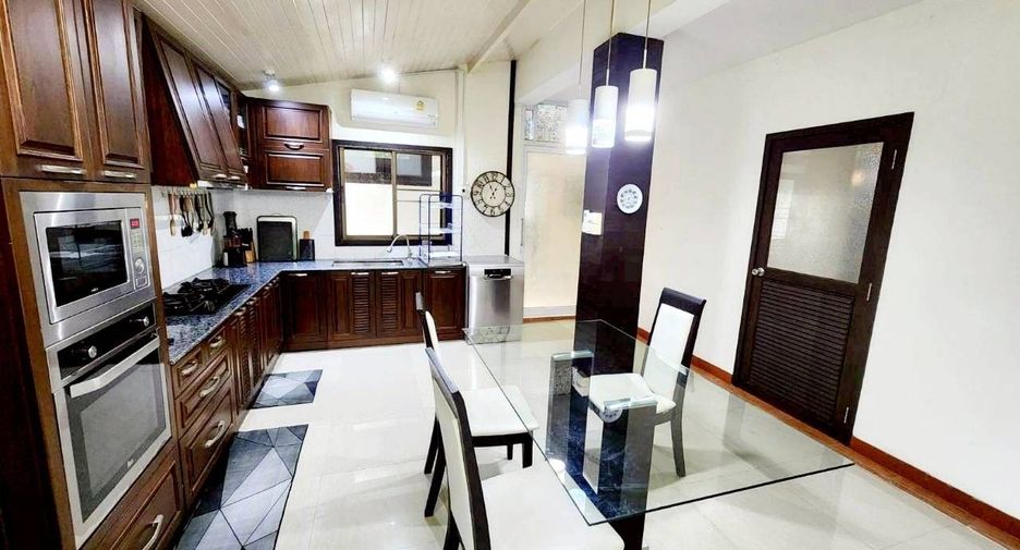 For sale 5 ベッドルーム house in Hang Dong, Chiang Mai