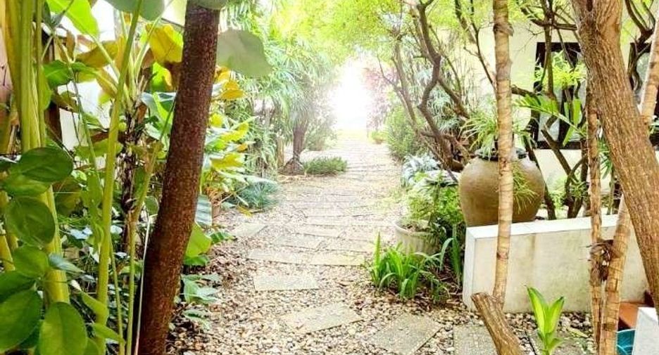 For sale 5 ベッドルーム house in Hang Dong, Chiang Mai
