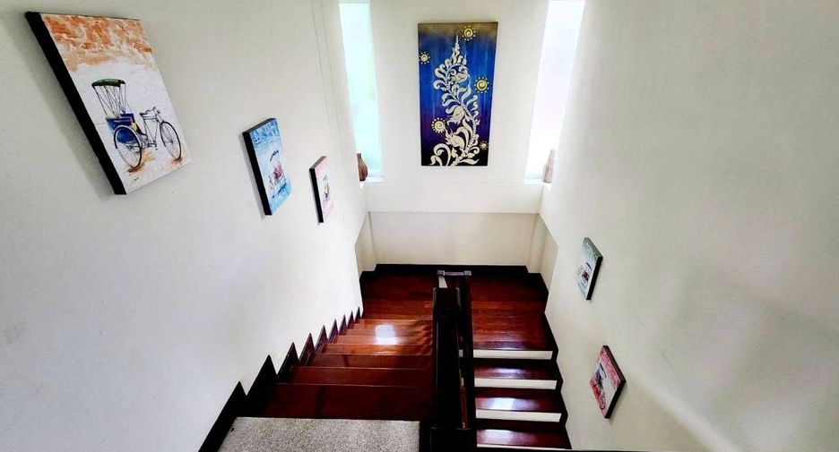 For sale 5 ベッドルーム house in Hang Dong, Chiang Mai
