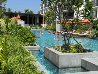 出售 和 出租 2 卧室 公寓 在 Cha-Am, Phetchaburi