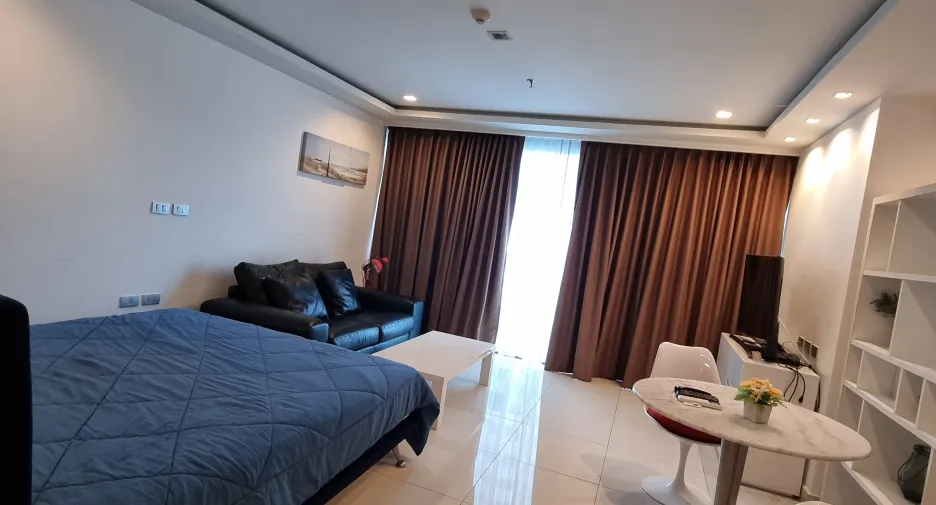 For rent studio condo in Bang Lamung, Chonburi