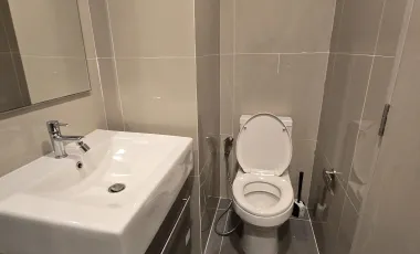 Wohnung zum Kauf und zur Miete mit Studio in Bang Sue, Bangkok