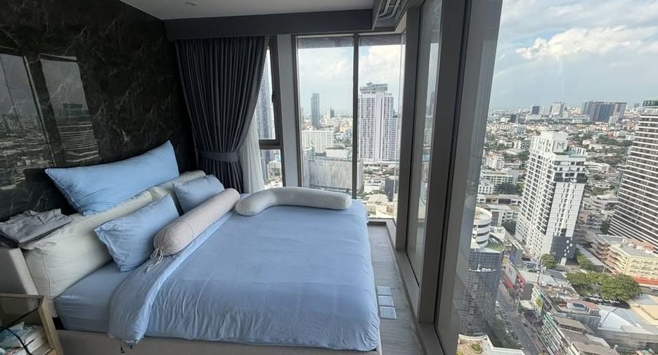 À louer 3 chambres condo à Watthana, Bangkok
