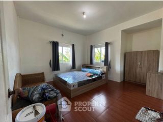 For sale 4 ベッドルーム house in Phanat Nikhom, Chonburi