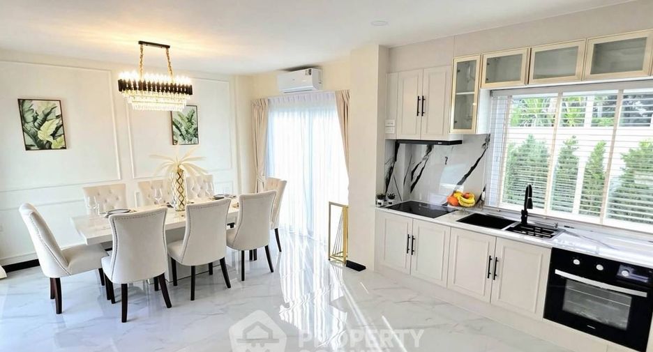 Villa zum Kauf mit 5 Zimmer in Jomtien, Pattaya