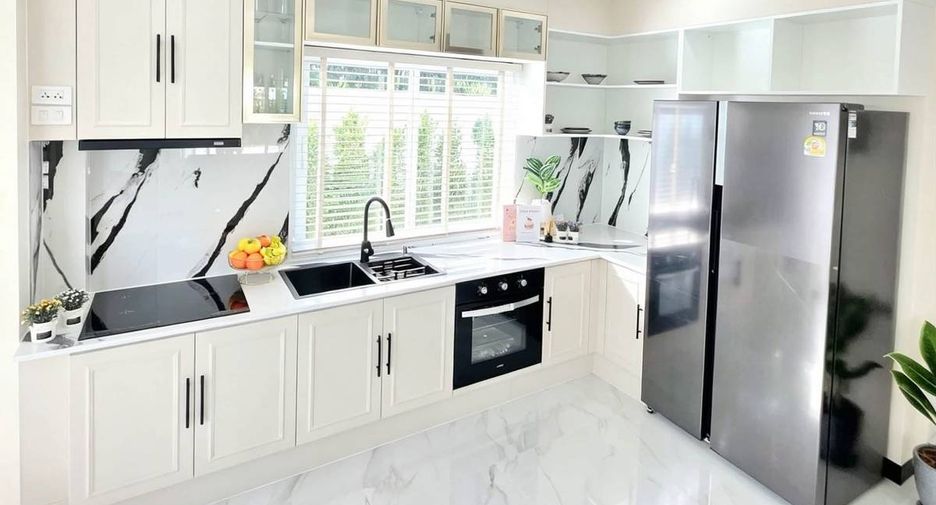 Villa zum Kauf mit 5 Zimmer in Jomtien, Pattaya