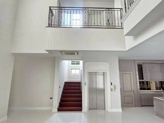À vendre 5 chambres maison à Bang Khun Thian, Bangkok