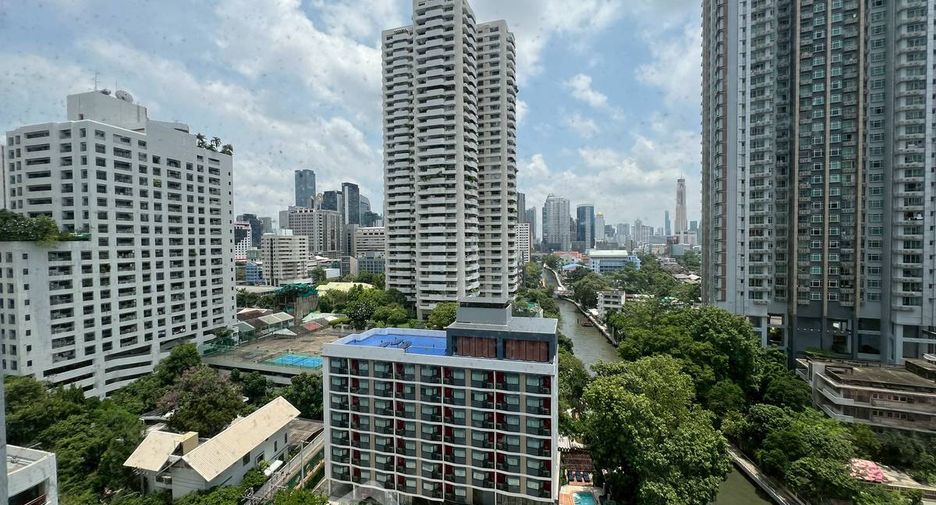 À vendre 2 chambres condo à Watthana, Bangkok