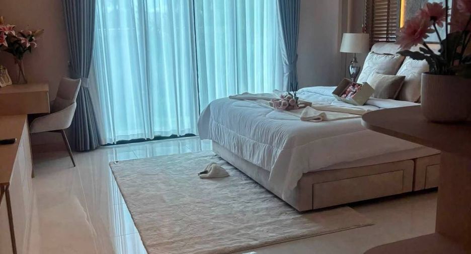 For sale 3 bedrooms villa in Bang Lamung, Chonburi