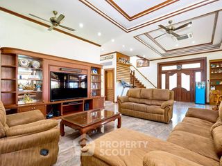 出售 6 卧室 别墅 在 Bang Lamung, Chon Buri