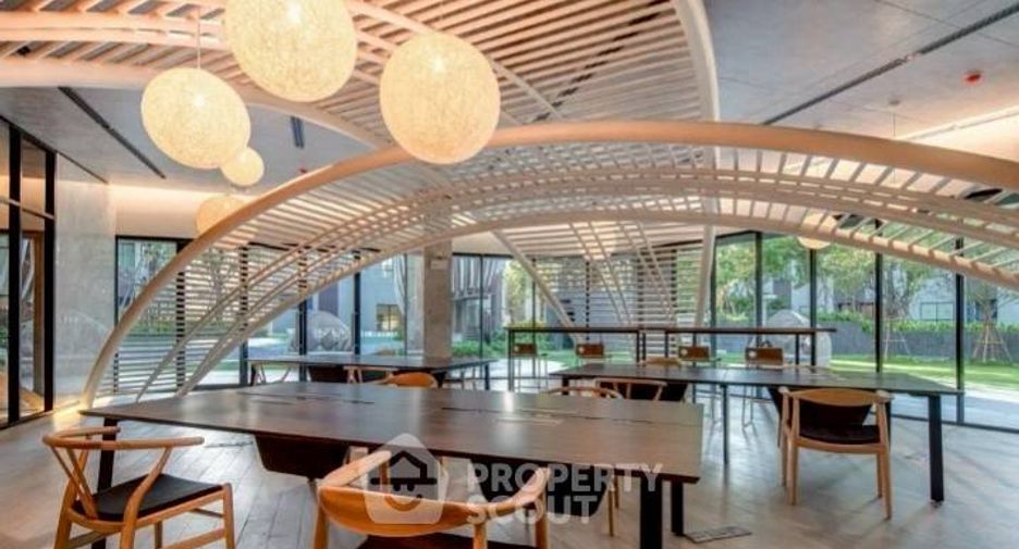For sale 2 ベッドルーム condo in Bang Na, Bangkok