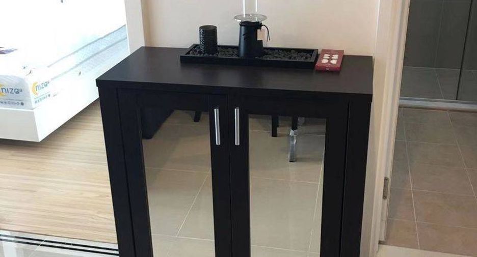For sale 1 bed condo in Huai Khwang, Bangkok