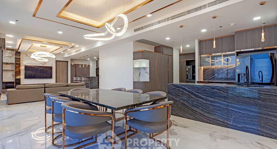 For sale 3 bedrooms condo in Bang Kho Laem, Bangkok