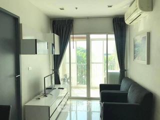 For sale 2 ベッドルーム condo in Phra Khanong, Bangkok