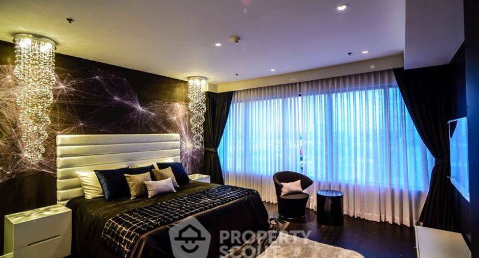 Wohnung zum Kauf mit 3 Zimmer in Khlong Toei, Bangkok