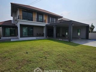 出售 4 卧室 独立屋 在 Sai Mai, 曼谷