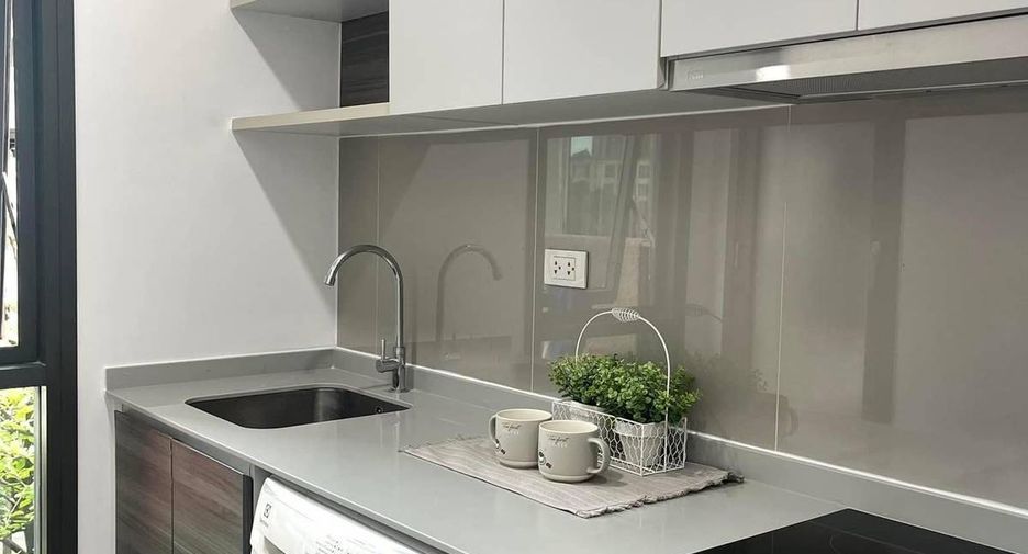 Wohnung zum Kauf mit 1 Zimmer in Huai Khwang, Bangkok