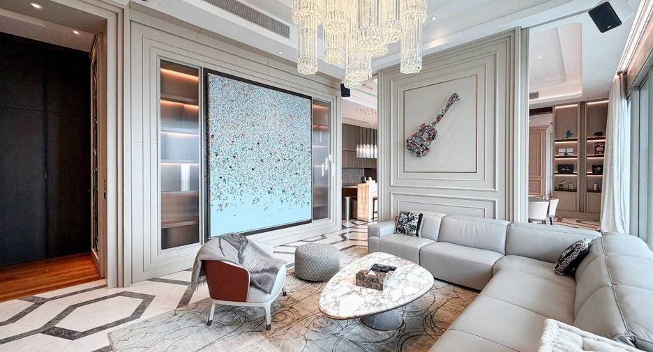 For sale 3 bedrooms condo in Khlong San, Bangkok