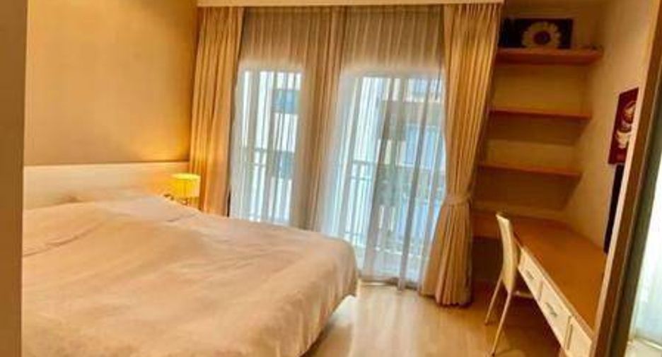 For sale 2 bedrooms condo in Watthana, Bangkok