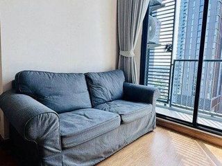 For sale 1 Beds condo in Phra Khanong, Bangkok