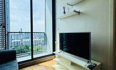 For sale 1 Beds condo in Phra Khanong, Bangkok