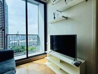For sale 1 Beds condo in Phra Khanong, Bangkok