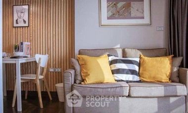 For sale 1 bed condo in Khlong Toei, Bangkok