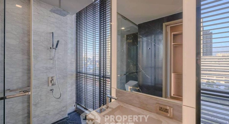 For sale 2 ベッドルーム condo in Watthana, Bangkok