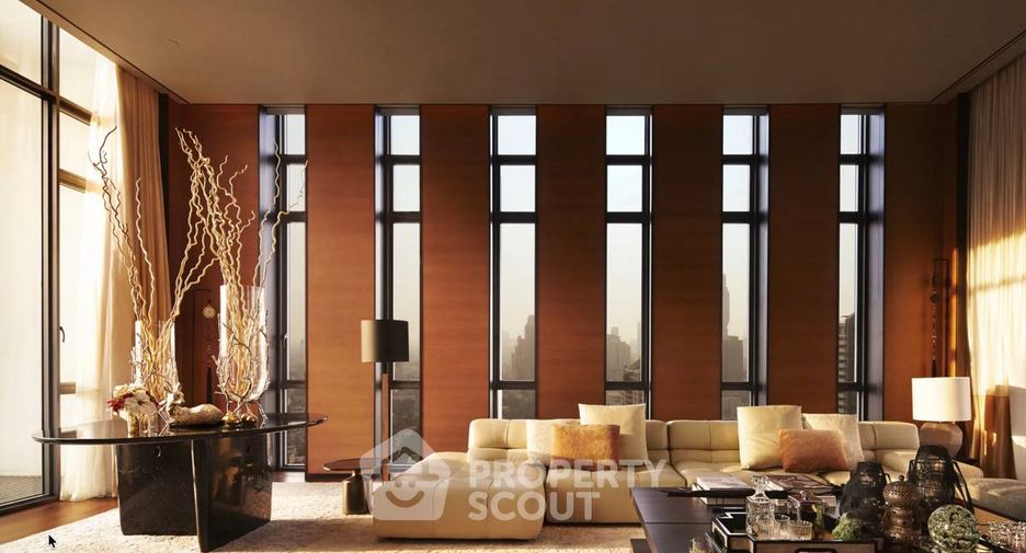 For sale 4 bedrooms condo in Sathon, Bangkok