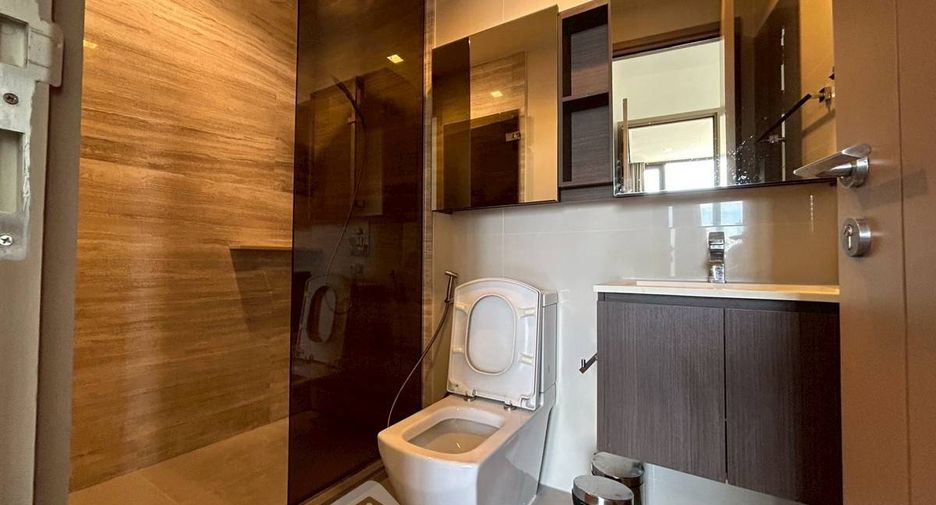 Condo en venta de 1 habitaciones en Khlong Toei, Bangkok