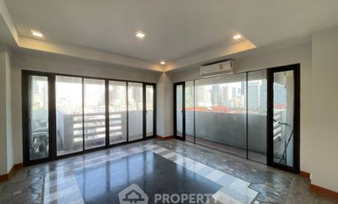 Wohnung zum Kauf mit 3 Zimmer in Watthana, Bangkok