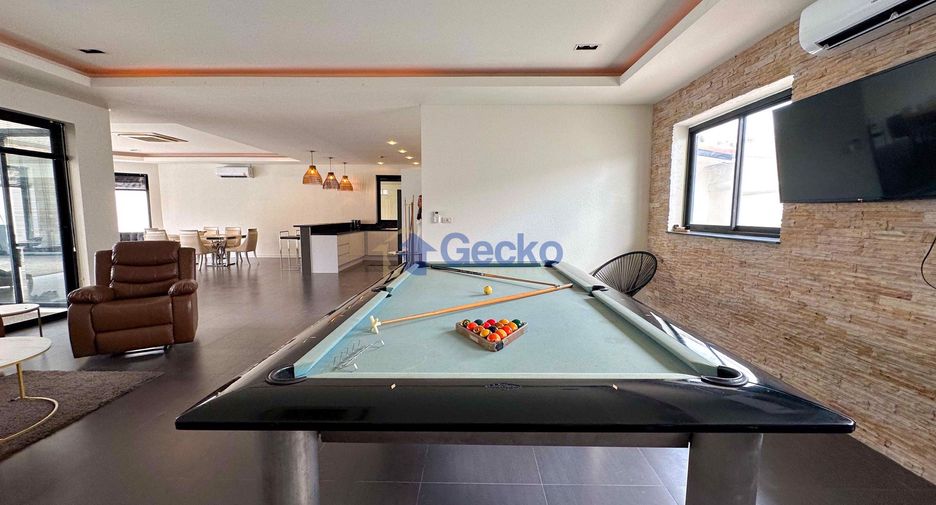 For rent and for sale 4 bedrooms house in Bang Lamung, Chonburi