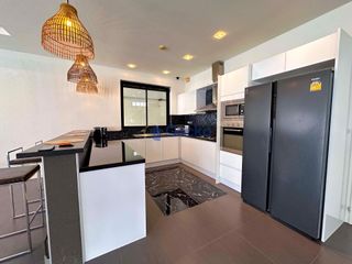 For rent and for sale 4 bedrooms house in Bang Lamung, Chonburi