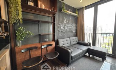 For rent 1 bed condo in Huai Khwang, Bangkok