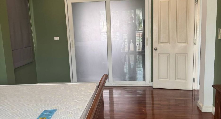 For rent 3 bedrooms house in Bueng Kum, Bangkok