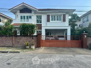 For rent 3 bedrooms house in Bueng Kum, Bangkok