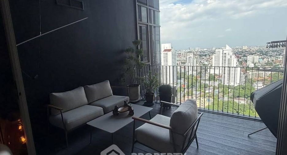 Wohnung zur Miete mit 3 Zimmer in Watthana, Bangkok