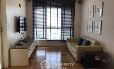For rent 2 bedrooms condo in Khlong San, Bangkok