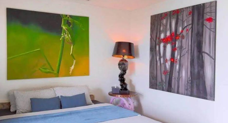 For rent 2 bedrooms condo in Khlong Toei, Bangkok