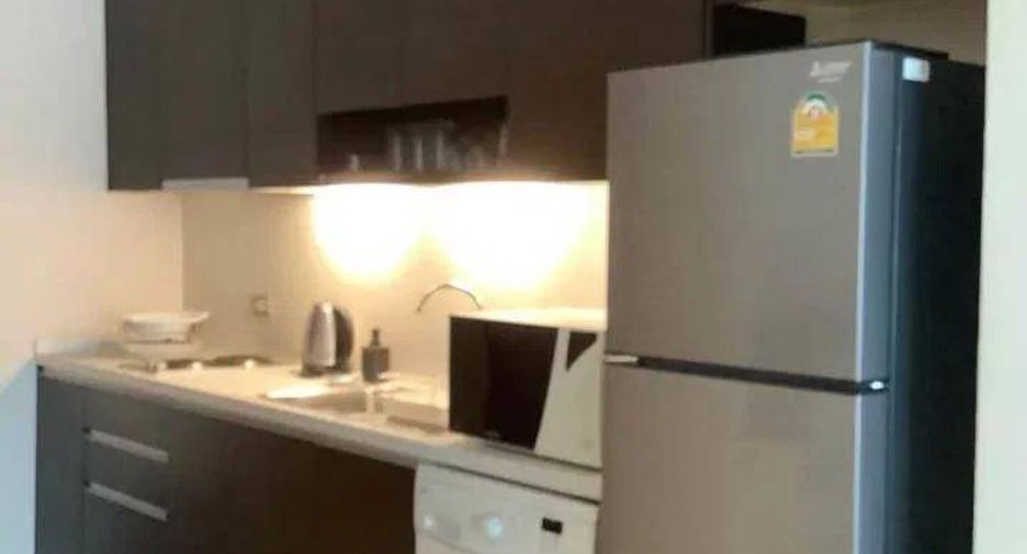 For rent 2 bedrooms condo in Watthana, Bangkok