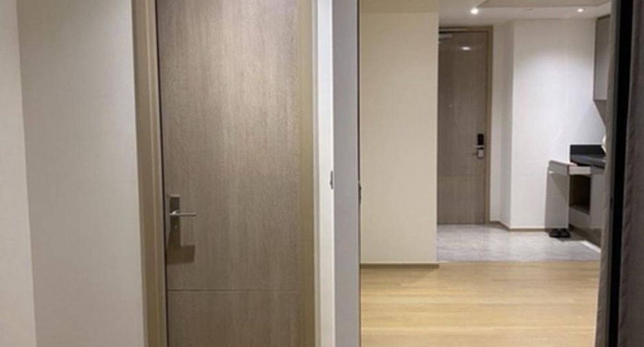 For rent 1 bed condo in Huai Khwang, Bangkok