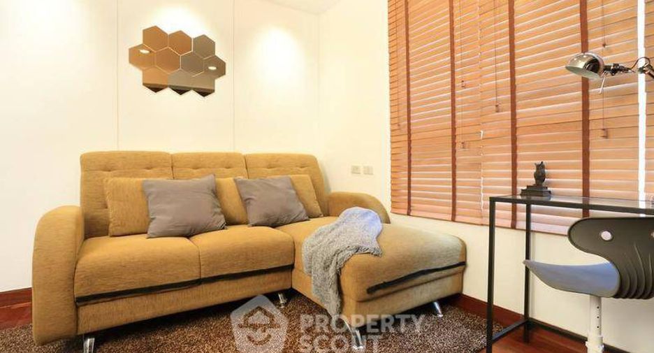 Wohnung zur Miete mit 2 Zimmer in Pathum Wan, Bangkok