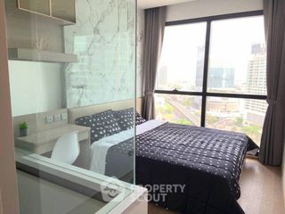 À louer 2 chambres condo à Bang Rak, Bangkok