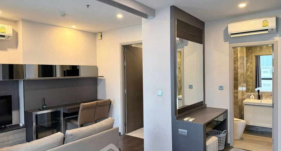 For rent 1 bed condo in Pathum Wan, Bangkok