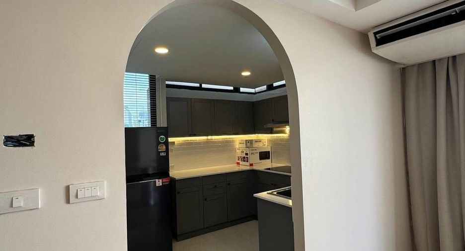 Condo en alquiler de 2 habitaciones en Watthana, Bangkok