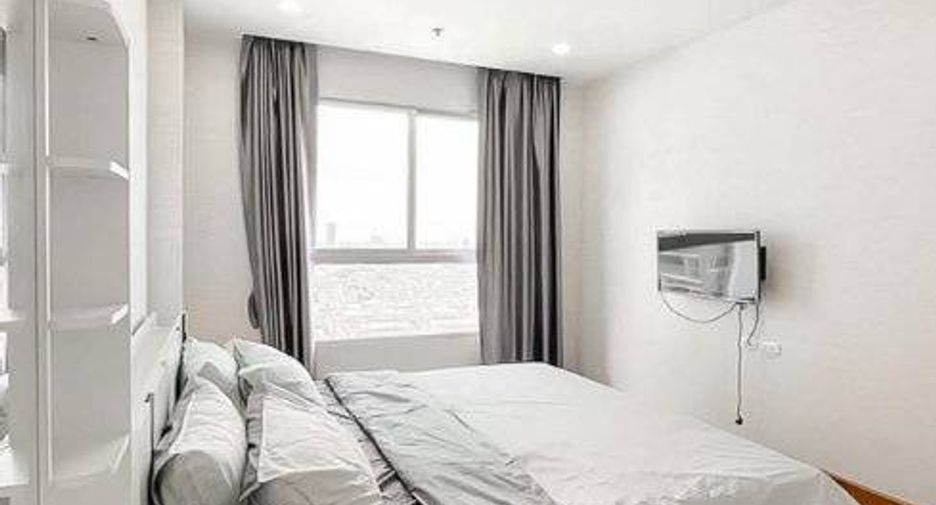 For rent 2 bedrooms condo in Bang Kho Laem, Bangkok