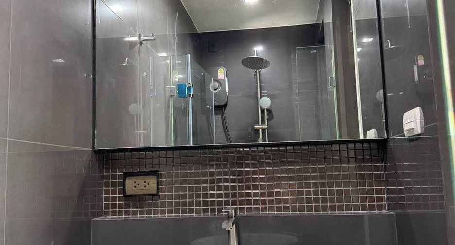 For rent 1 bed condo in Phaya Thai, Bangkok