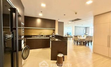 For rent 2 bedrooms apartment in Sathon, Bangkok
