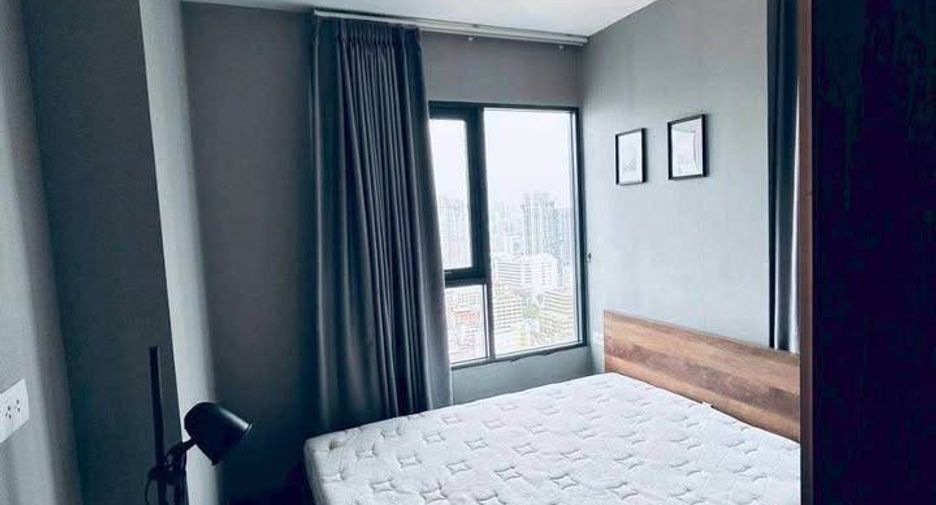 À louer 2 chambres condo à Watthana, Bangkok