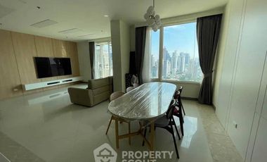 À louer 3 chambres condo à Sathon, Bangkok
